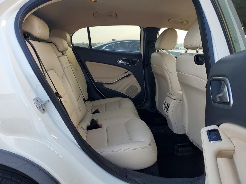 2016 Mercedes-benz Gla მანქანა იყიდება აუქციონზე, vin: WDCTG4GB0GJ242812, აუქციონის ნომერი: 57965406
