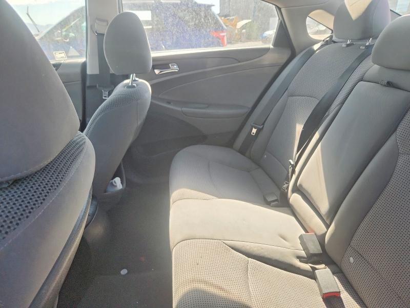 58832726 :رقم المزاد ، 5NPEB4AC1BH128043 vin ، 2011 Hyundai Sonata مزاد بيع