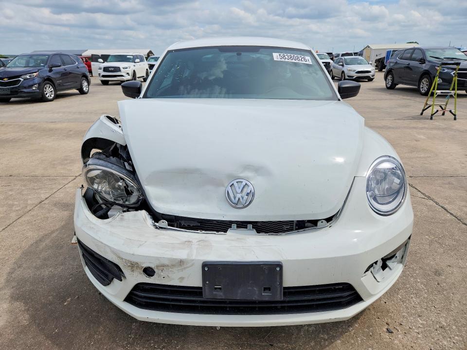 Продаж на аукціоні авто 2018 Volkswagen Beetle, vin: 3VWFD7AT6JM702853, номер лоту: 58380826