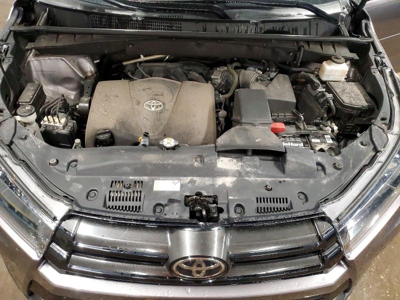 2019 Toyota Highlander მანქანა იყიდება აუქციონზე, vin: 5TDJZRFH8KS617223, აუქციონის ნომერი: 56227226