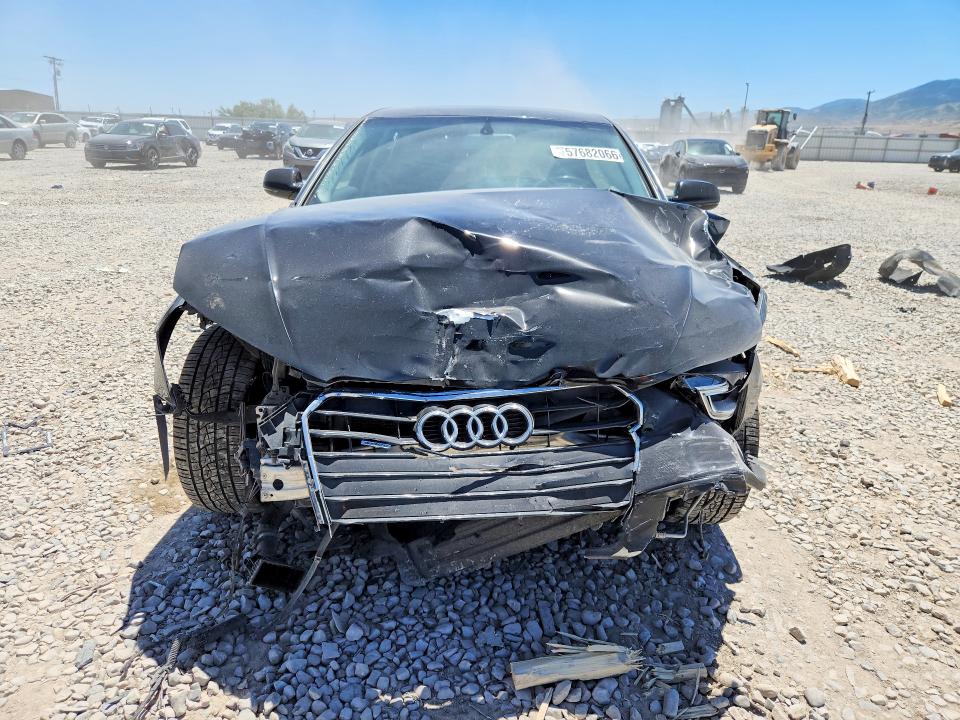 2015 Audi A4 მანქანა იყიდება აუქციონზე, vin: WAUFFAFL6FN043086, აუქციონის ნომერი: 57682066