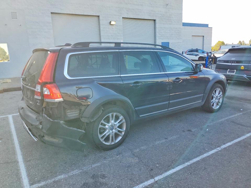 Продажа на аукционе авто 2016 Volvo Xc70, vin: YV4612NK1G1237028, номер лота: 57251456