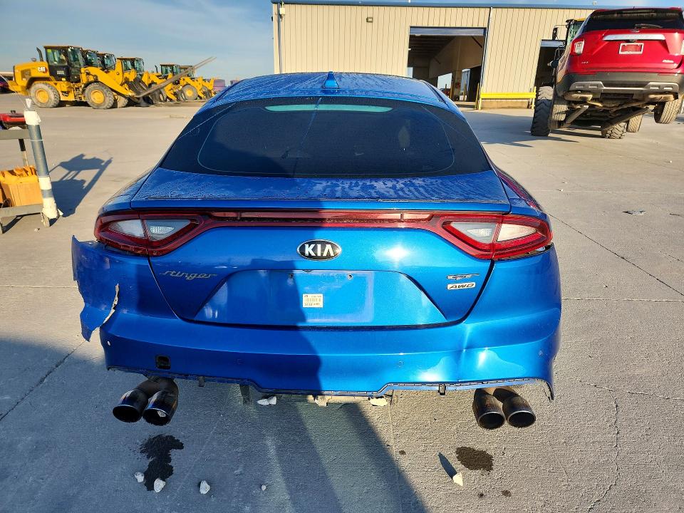 2018 Kia Stinger მანქანა იყიდება აუქციონზე, vin: KNAE55LC5J6022484, აუქციონის ნომერი: 55995576