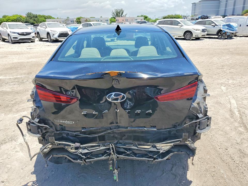 57385266 :رقم المزاد ، 5NPD84LF2KH466598 vin ، 2019 Hyundai Elantra مزاد بيع