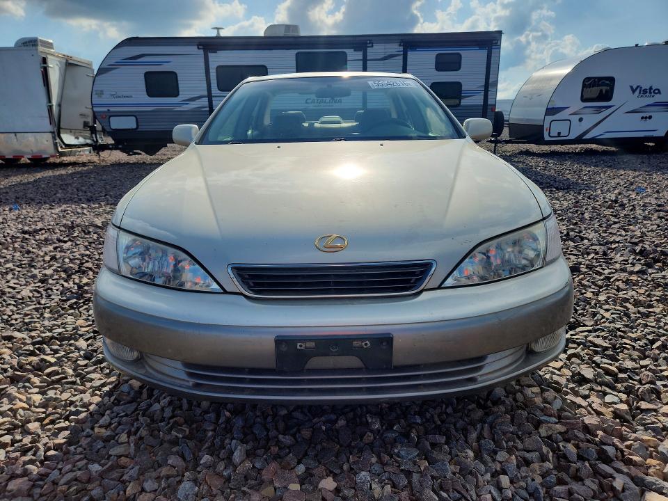 55542616 :رقم المزاد ، JT8BF28G2X5058661 vin ، 1999 Lexus Es مزاد بيع
