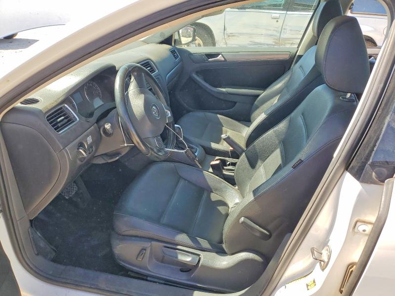 58921986 :رقم المزاد ، 3VWLL7AJ0EM390698 vin ، 2014 Volkswagen Jetta مزاد بيع