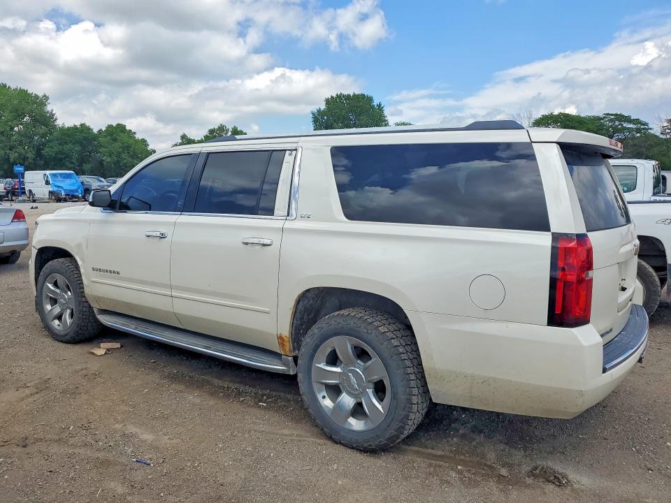 56151856 :رقم المزاد ، 1GNSKKKC9FR147421 vin ، 2015 Chevrolet Suburban مزاد بيع