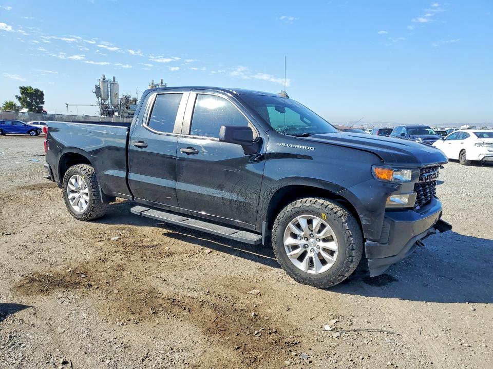 2021 Chevrolet Silverado მანქანა იყიდება აუქციონზე, vin: 1GCRWBEK2MZ306002, აუქციონის ნომერი: 57368956