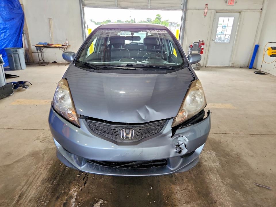 57651636 :رقم المزاد ، JHMGE8G5XBC005755 vin ، 2011 Honda Fit مزاد بيع