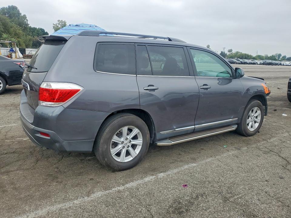 Продажа на аукционе авто 2013 Toyota Highlander, vin: 5TDZK3EH6DS094132, номер лота: 58279526