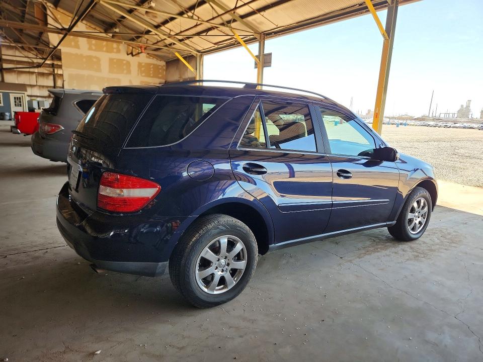 57040956 :رقم المزاد ، 4JGBB86E17A272271 vin ، 2007 Mercedes-benz Ml مزاد بيع