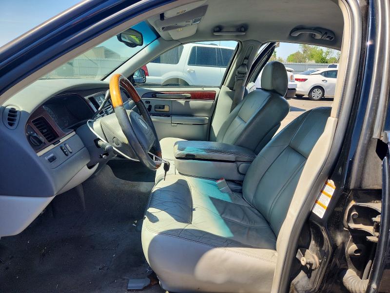 55850236 :رقم المزاد ، 1LNHM83W94Y616241 vin ، 2004 Lincoln Town Car مزاد بيع
