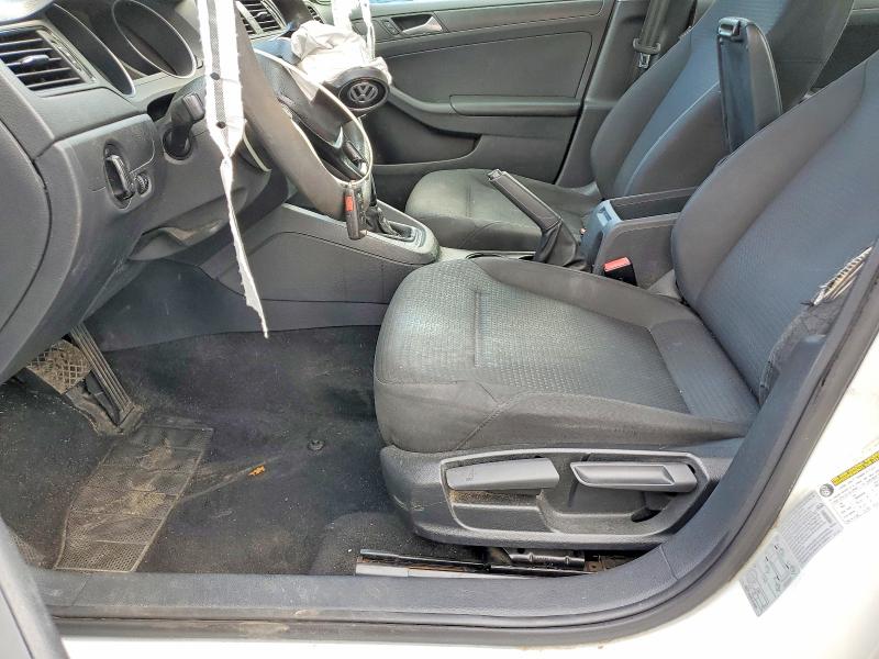 57687696 :رقم المزاد ، 3VW2K7AJ7FM316159 vin ، 2015 Volkswagen Jetta مزاد بيع