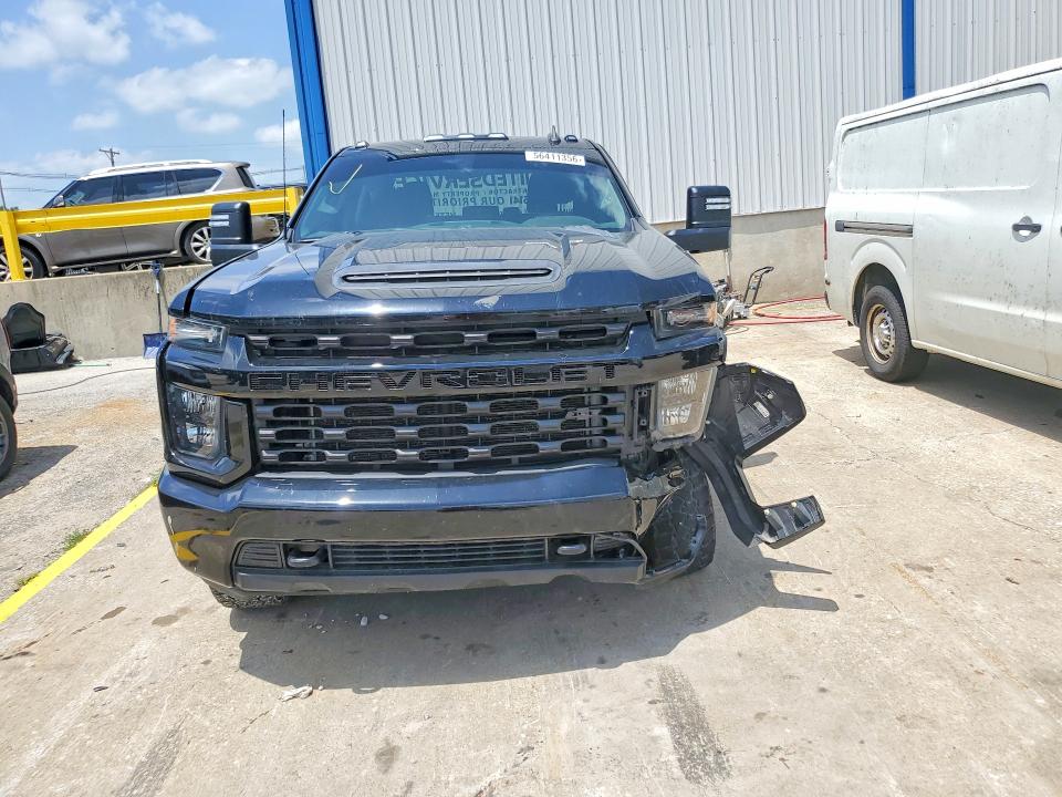 Продаж на аукціоні авто 2020 Chevrolet Silverado, vin: 1GC4YME77LF330047, номер лоту: 56411356