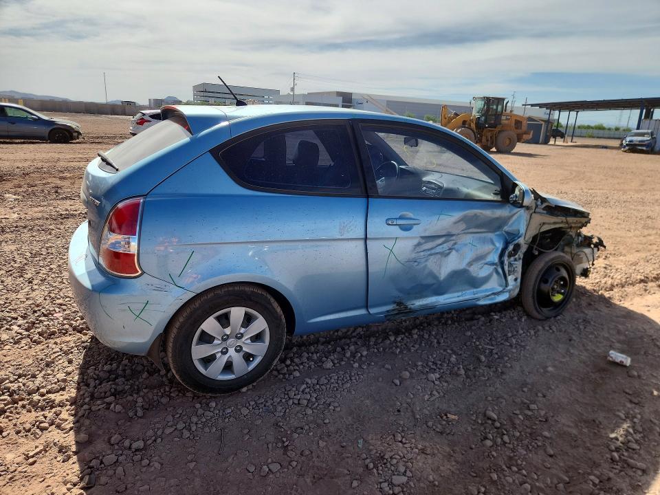 2010 Hyundai Accent მანქანა იყიდება აუქციონზე, vin: KMHCM3AC1AU180431, აუქციონის ნომერი: 57238086
