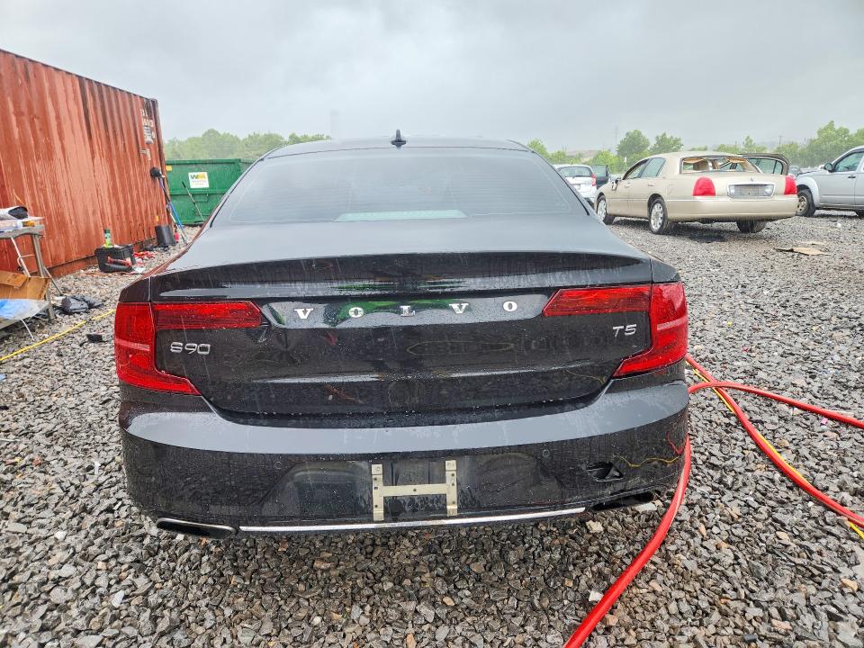 57881326 :رقم المزاد ، LVY982AK2JP025107 vin ، 2018 Volvo S90 مزاد بيع