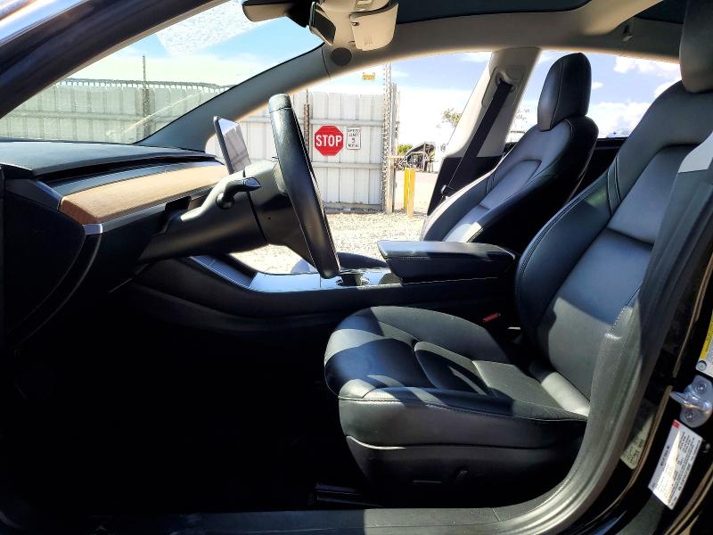 58750366 :رقم المزاد ، 5YJ3E1EA7JF108303 vin ، 2018 Tesla Model 3 مزاد بيع