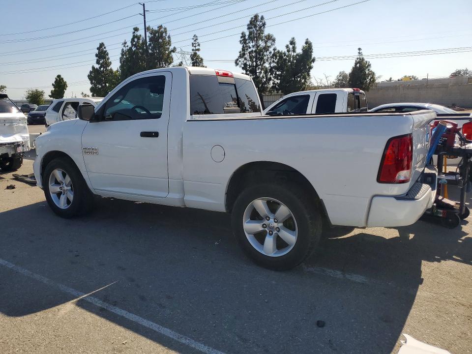 58276936 :رقم المزاد ، 3C6JR6AG2FG698793 vin ، 2015 Ram 1500 مزاد بيع