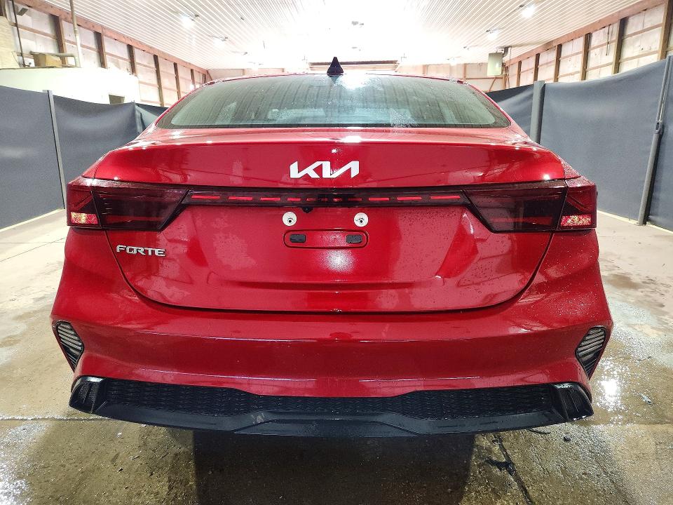 2023 Kia Forte მანქანა იყიდება აუქციონზე, vin: 3KPF24AD3PE527559, აუქციონის ნომერი: 57744656