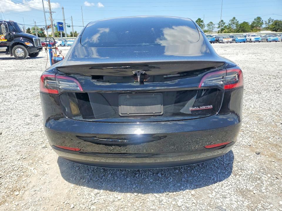 57777866 :رقم المزاد ، 5YJ3E1EC5NF123535 vin ، 2022 Tesla Model 3 مزاد بيع