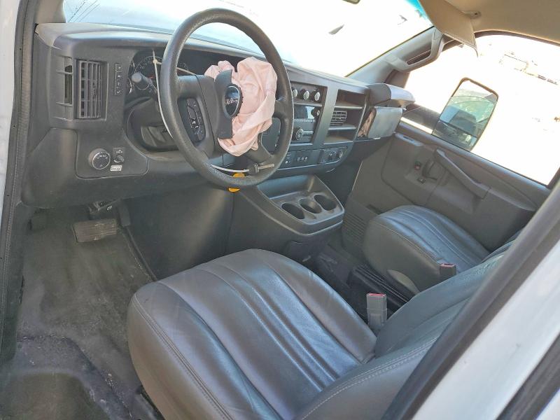 57410266 :رقم المزاد ، 7GZ37TC70NN009538 vin ، 2022 Gmc Savana مزاد بيع