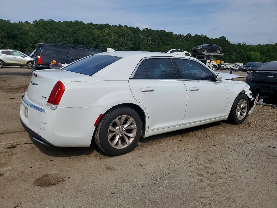 Продажа на аукционе авто 2015 Chrysler 300, vin: 2C3CCAAG2FH785989, номер лота: 57444726
