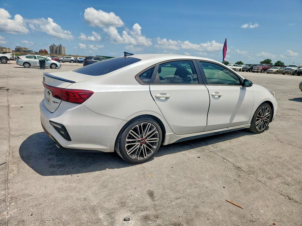 58624996 :رقم المزاد ، 3KPF44ACXME318476 vin ، 2021 Kia Forte مزاد بيع