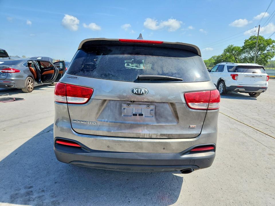 2016 Kia Sorento მანქანა იყიდება აუქციონზე, vin: 5XYPG4A39GG137484, აუქციონის ნომერი: 59143296