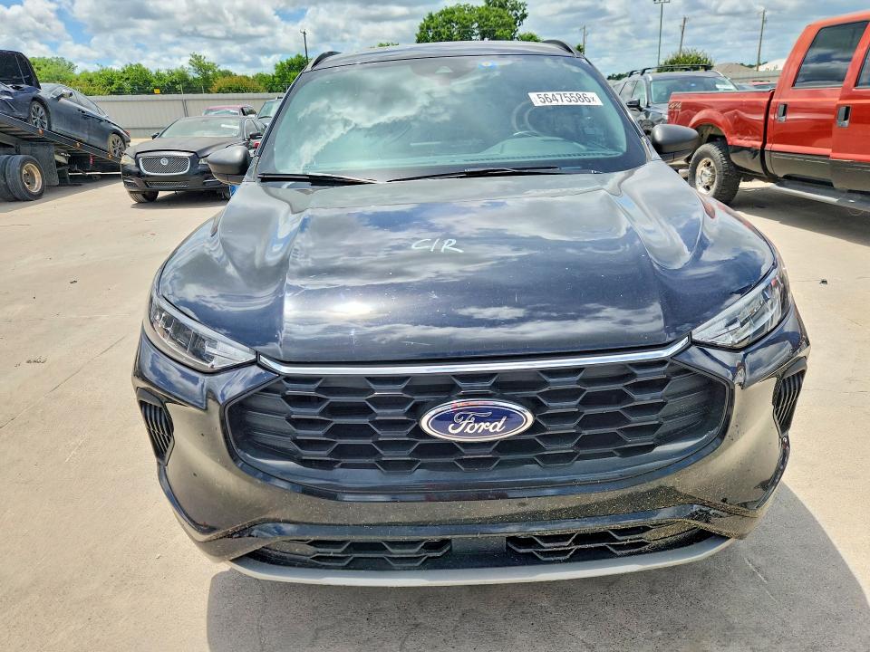Продажа на аукционе авто 2023 Ford Escape, vin: 1FMCU0MZ6PUA79716, номер лота: 56475586