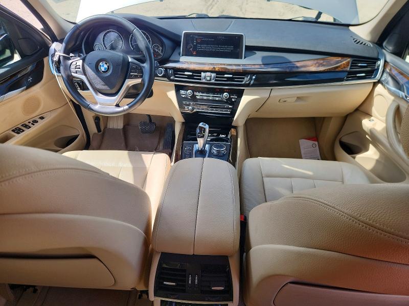 56930416 :رقم المزاد ، 5UXKR0C5XF0P14800 vin ، 2015 Bmw X5 مزاد بيع