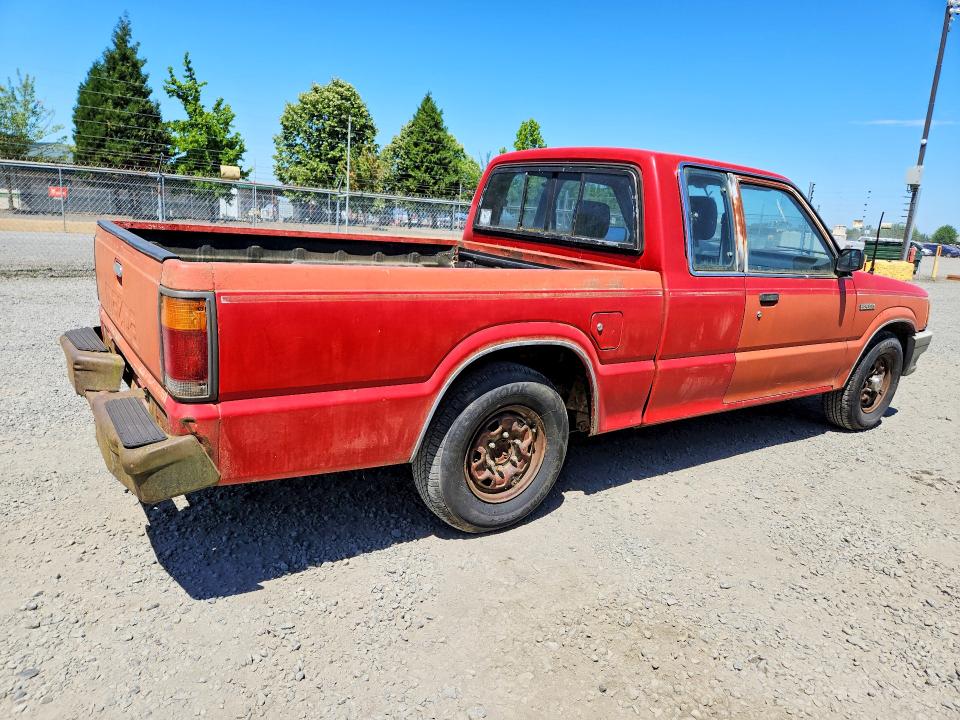 1986 Mazda B2000 მანქანა იყიდება აუქციონზე, vin: JM2UF3112G0634246, აუქციონის ნომერი: 57960186