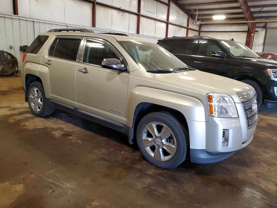 56053216 :رقم المزاد ، 2GKFLSE34F6427850 vin ، 2015 Gmc Terrain مزاد بيع