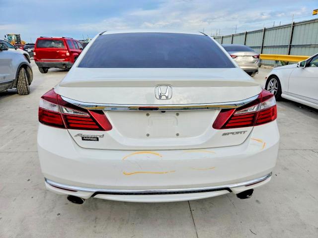 Aukcja sprzedaży 2017 Honda Accord, vin: 1HGCR2F56HA130695, numer aukcji: 54908536