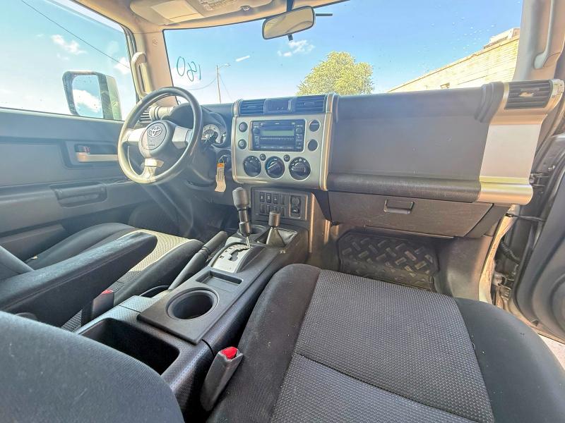 2009 Toyota Fj Cruiser მანქანა იყიდება აუქციონზე, vin: JTEBU11F09K067152, აუქციონის ნომერი: 57238906