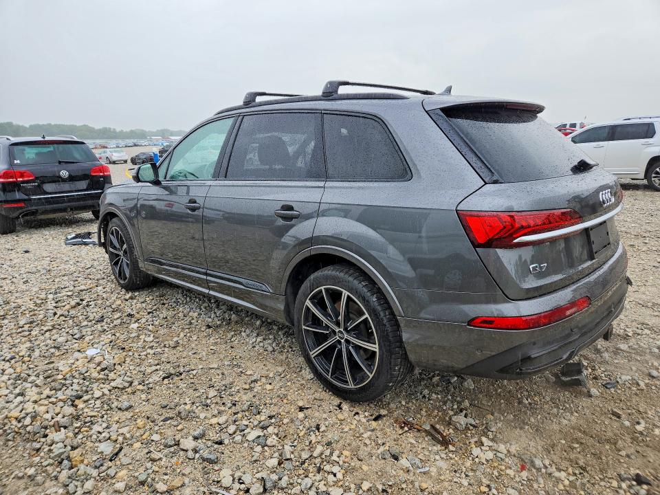 58104706 :رقم المزاد ، WA1VXAF78MD015544 vin ، 2021 Audi Q7 مزاد بيع
