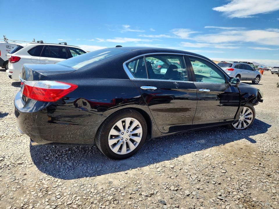 Продажа на аукционе авто 2014 Honda Accord, vin: 1HGCR2F88EA172176, номер лота: 59108076
