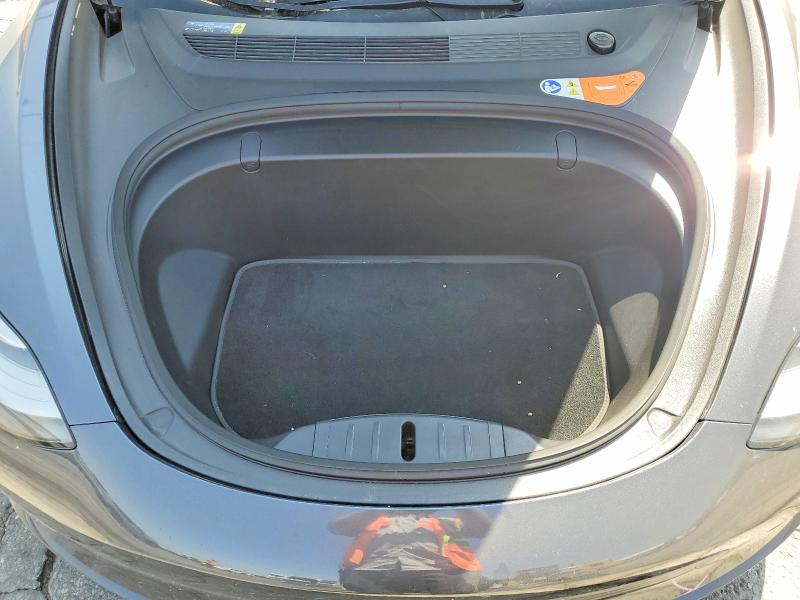 Продажа на аукционе авто 2018 Tesla Model 3, vin: 5YJ3E1EA5JF017725, номер лота: 57277526