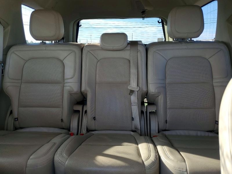 57487696 :رقم المزاد ، 5LMJJ2KT1LEL21131 vin ، 2020 Lincoln Navigator مزاد بيع