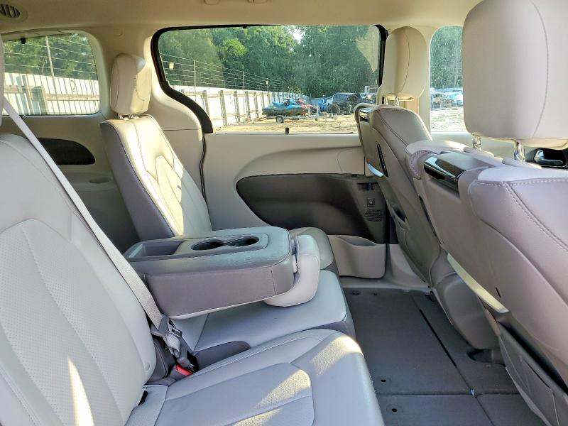 Продаж на аукціоні авто 2017 Chrysler Pacifica, vin: 2C4RC1EG1HR653576, номер лоту: 57996066