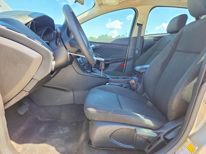 57488396 :رقم المزاد ، 1FADP3K21HL318335 vin ، 2017 Ford Focus مزاد بيع