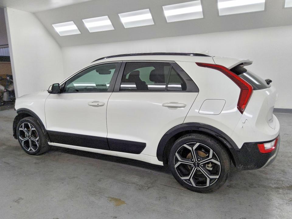 Продаж на аукціоні авто 2023 Kia Niro, vin: KNDCR3LE1P5043593, номер лоту: 54308266