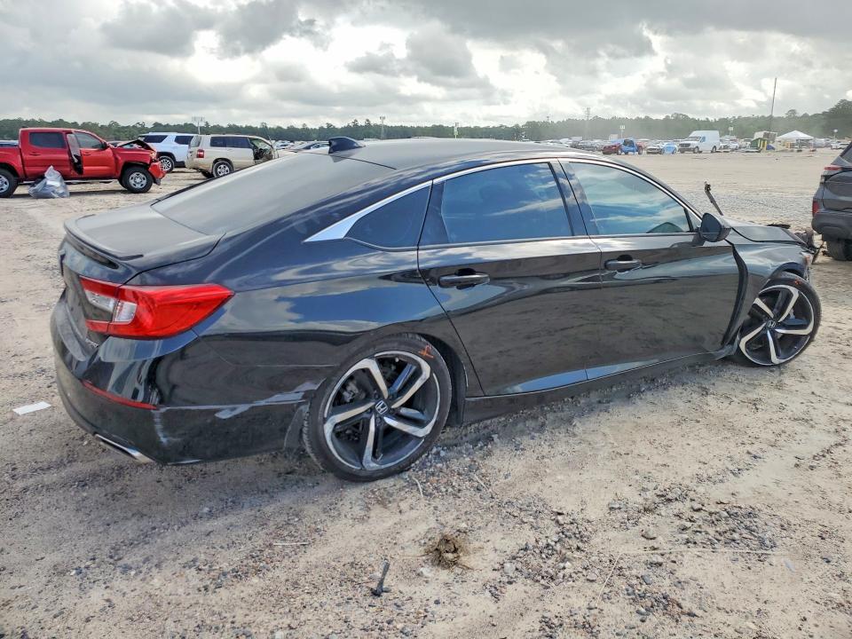 2022 Honda Accord მანქანა იყიდება აუქციონზე, vin: 1HGCV1F32NA117720, აუქციონის ნომერი: 56883996