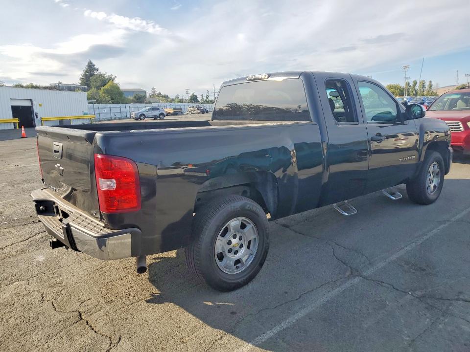 Продажа на аукционе авто 2013 Chevrolet Silverado, vin: 1GCRCSEA9DZ127830, номер лота: 59198196