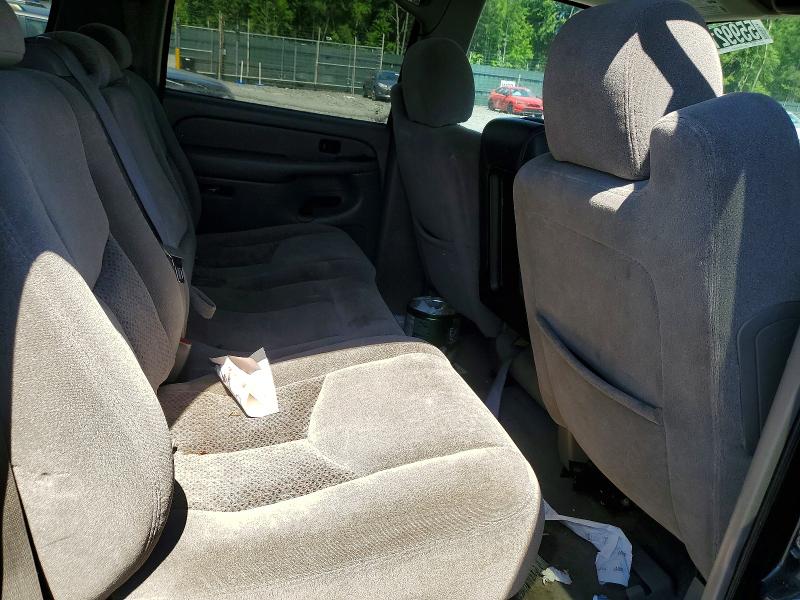 55992106 :رقم المزاد ، 3GNFK16T54G296718 vin ، 2004 Chevrolet Suburban مزاد بيع
