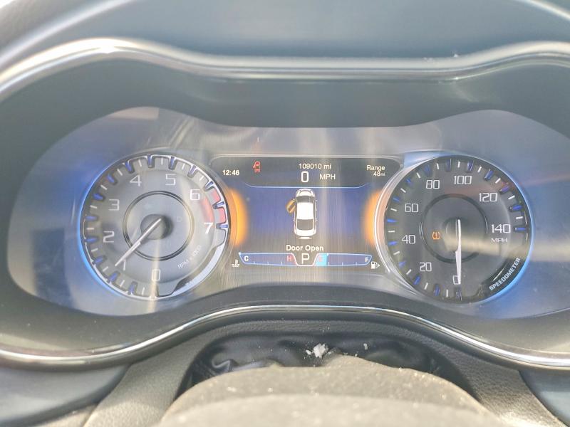 Продаж на аукціоні авто 2015 Chrysler 200, vin: 1C3CCCBB3FN727119, номер лоту: 58298836