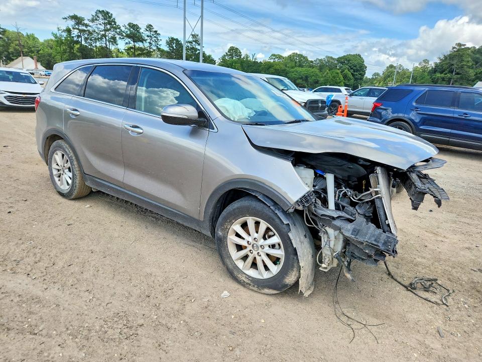 56346296 :رقم المزاد ، 5XYPG4A54KG490953 vin ، 2019 Kia Sorento مزاد بيع