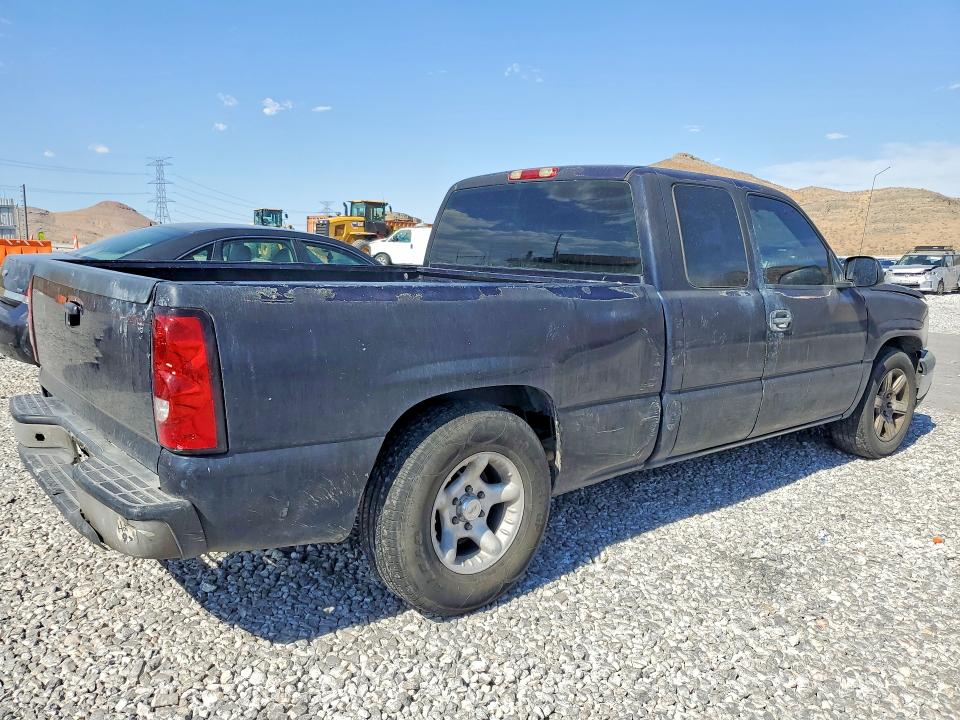 2005 Chevrolet Silverado მანქანა იყიდება აუქციონზე, vin: 1GCEC19X05Z267709, აუქციონის ნომერი: 57369966