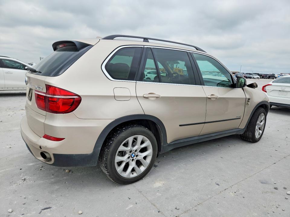 Auction sale of the 2013 Bmw X5, vin: 5UXZV4C59DL993749, lot number: 57381236