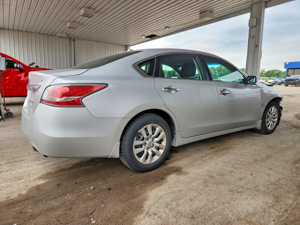 2015 Nissan Altima მანქანა იყიდება აუქციონზე, vin: 1N4AL3AP9FC149982, აუქციონის ნომერი: 59121566