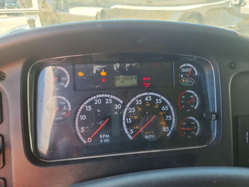 Aukcja sprzedaży 2014 Freightliner M2, vin: 1FVHCYCYXEHFL2947, numer aukcji: 56225786